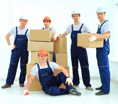 Quote and pricing details for a local van move
