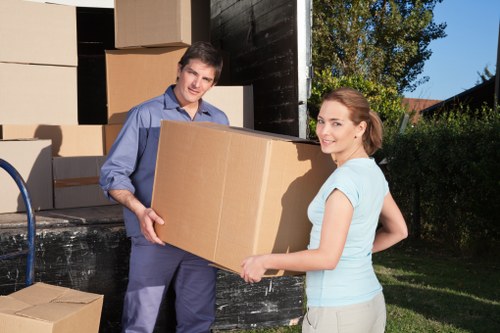 Protective wrapping and secure loading during a move